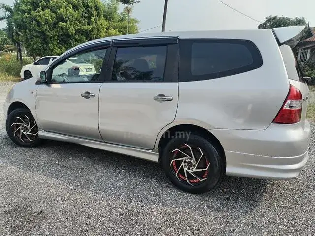 Nissan Livina