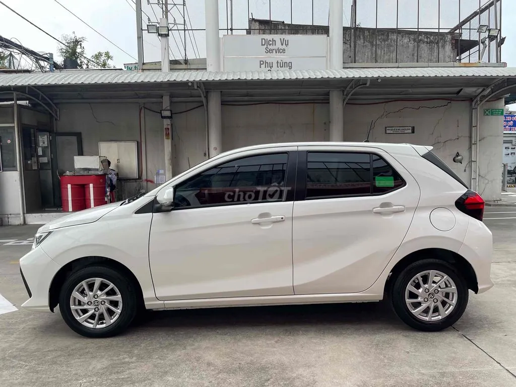 Toyota Wigo 2025 photo 4
