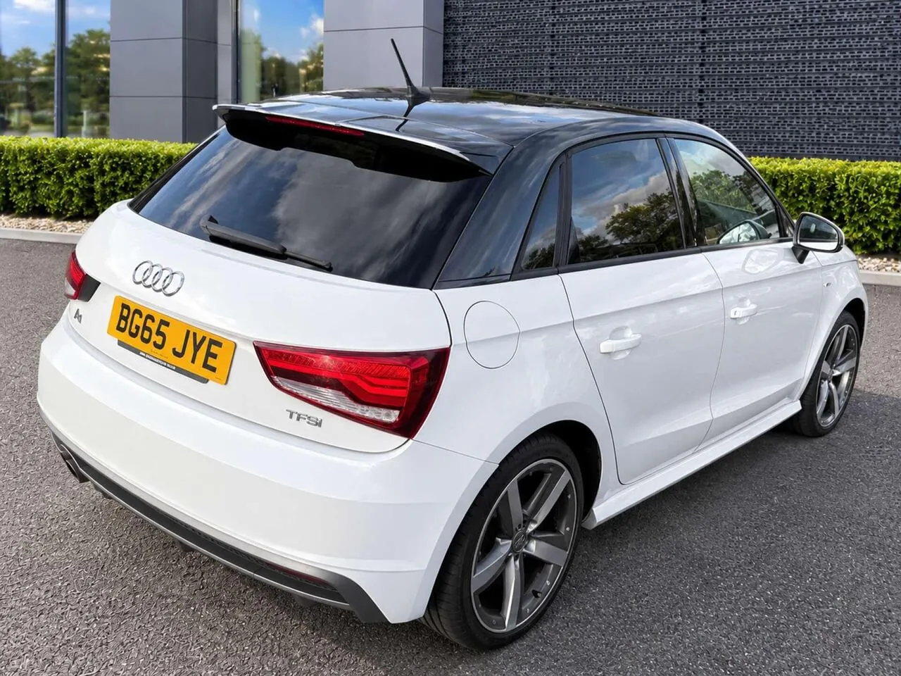 Audi A1 2015 photo 4
