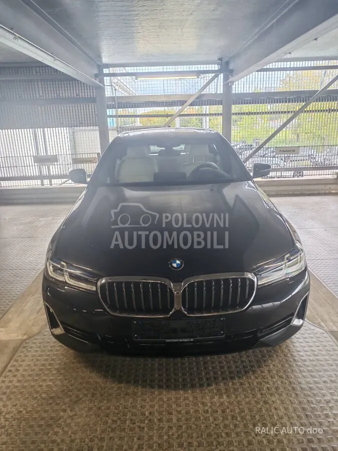 BMW 530 2022 photo 2