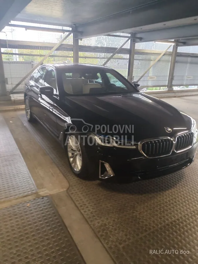 BMW 530