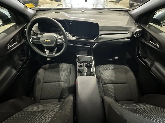 Chevrolet Equinox 2026 photo 3