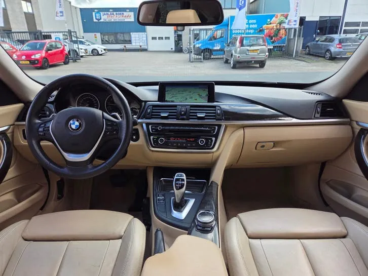 BMW 3 Series Gran Turismo 2013 photo 2