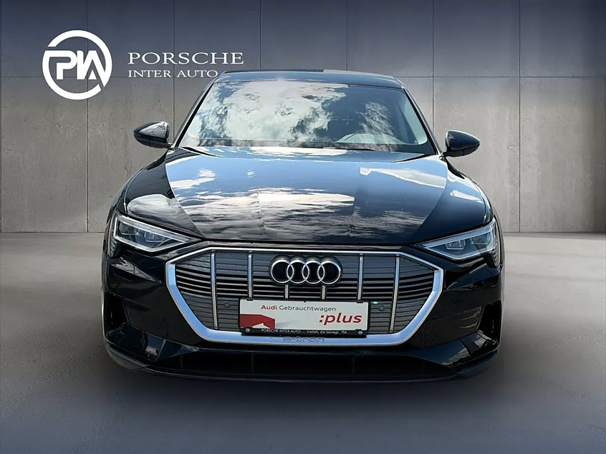 Audi E-Tron 2023 photo 2