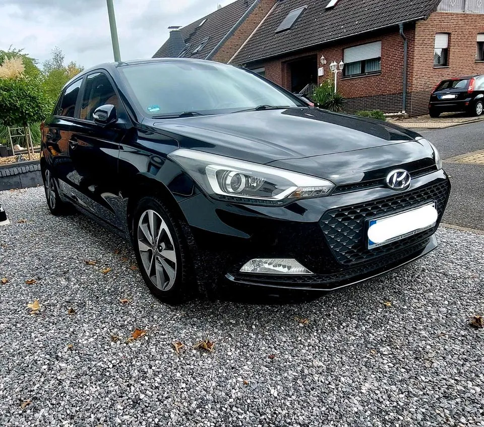 Hyundai I20