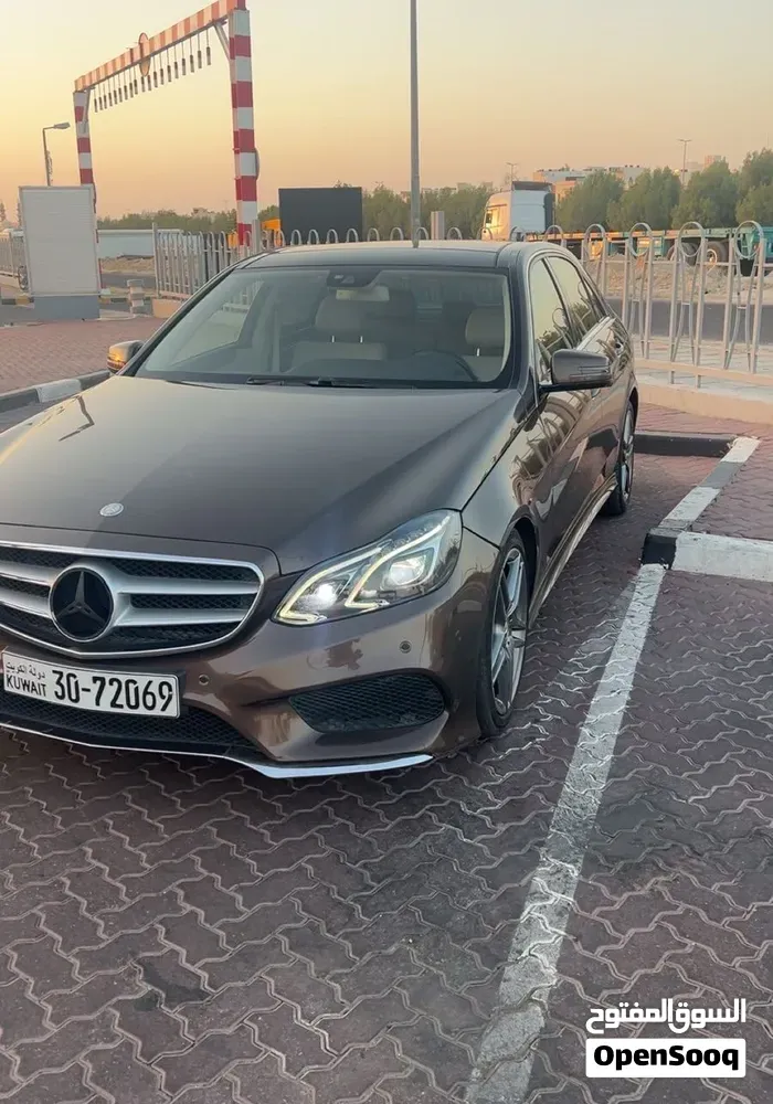 Mercedes-Benz E-Class 2015 photo 2