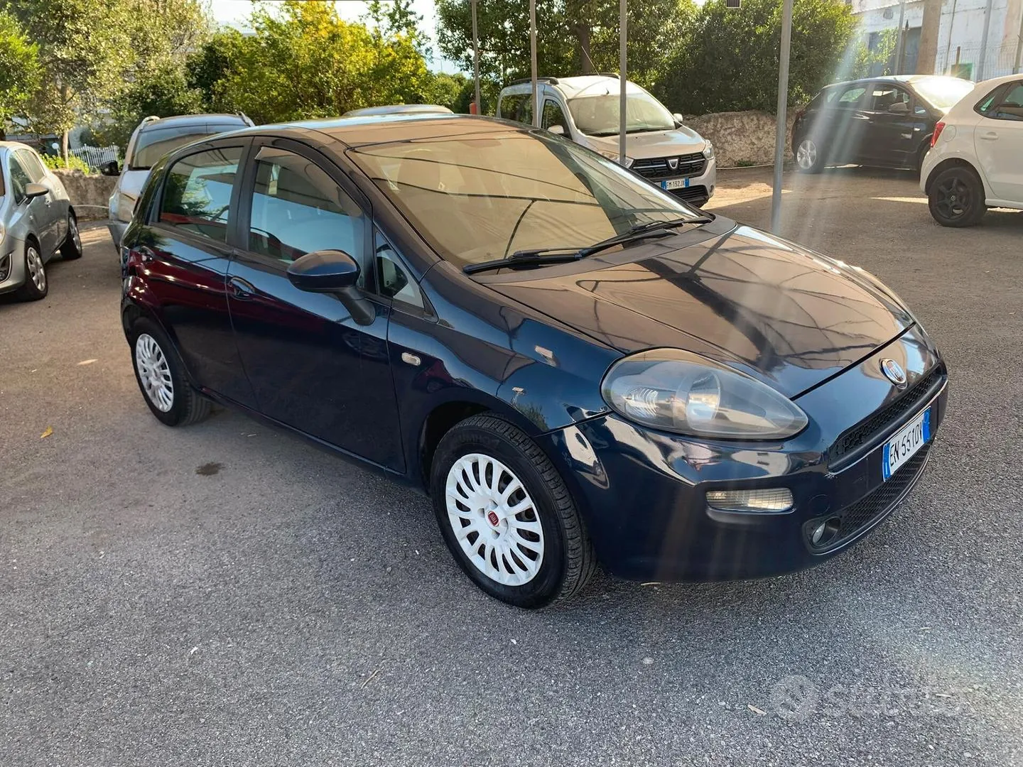 Fiat Punto 2012 photo 3