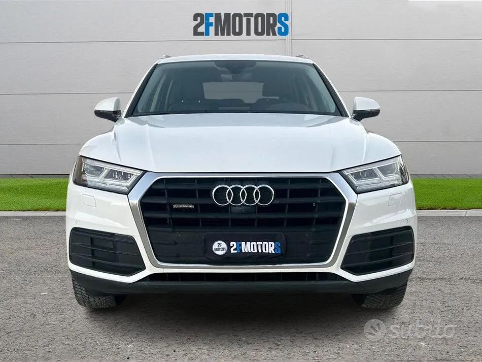 Audi Q5 2017 photo 2