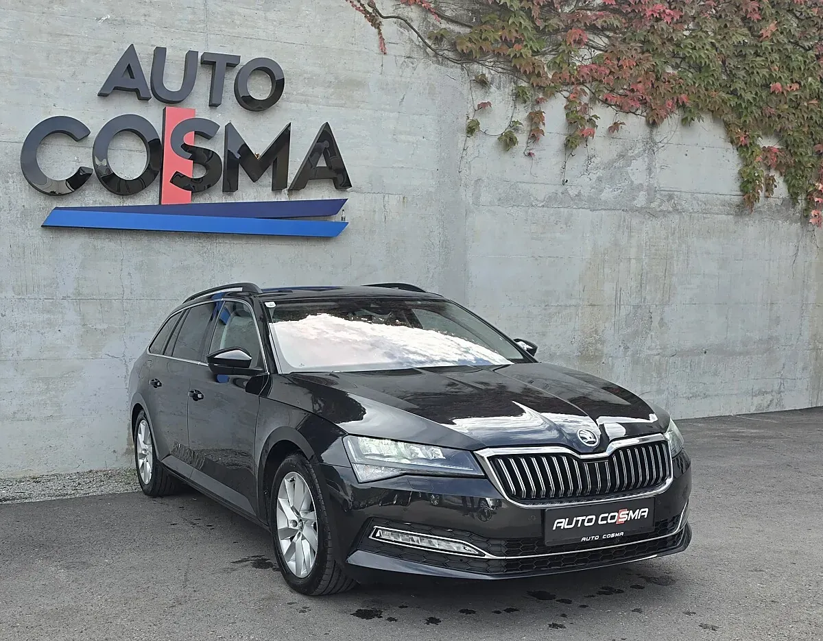 Skoda Superb 2022 photo 2