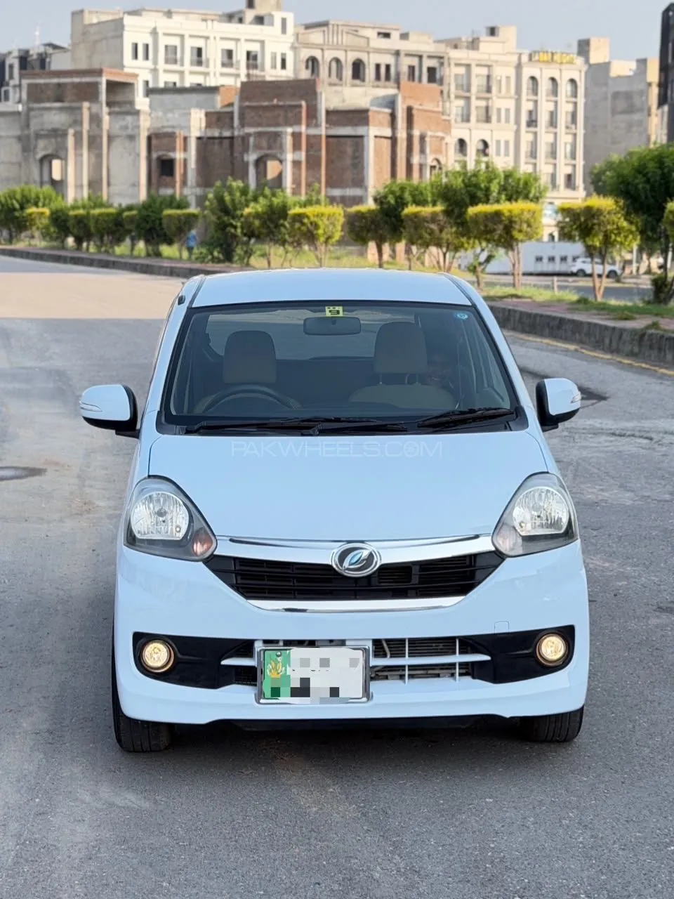 Daihatsu Mira
