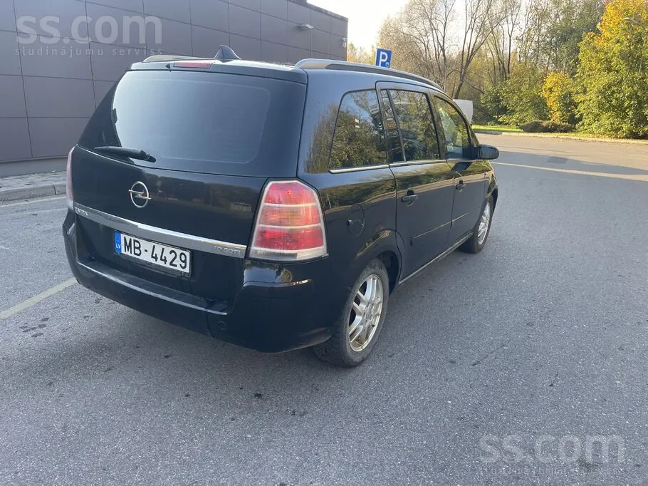 Opel Zafira 2006 photo 4