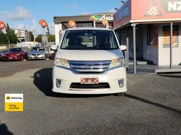 Nissan Serena 2012 photo 3