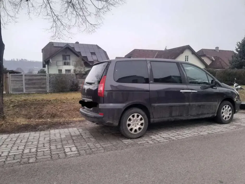 Peugeot 807 2006 photo 2