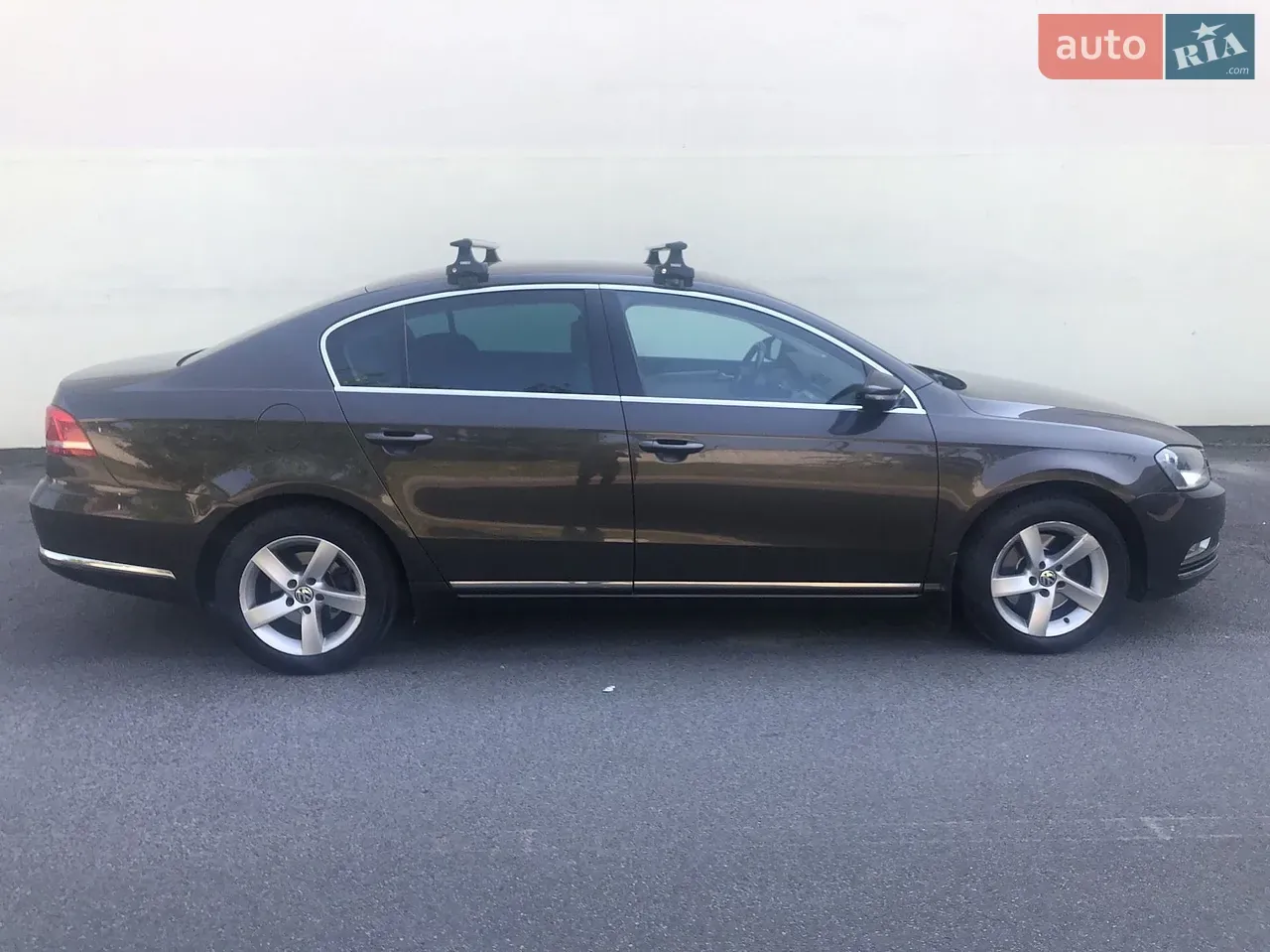 Volkswagen Passat 2013 photo 2