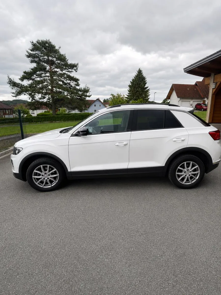 Volkswagen T-Roc 2019 photo 3