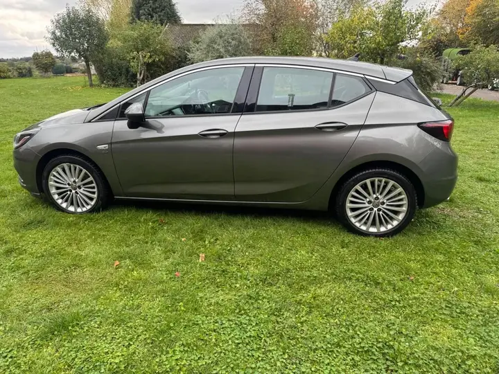 Vauxhall Astra 2019 photo 5