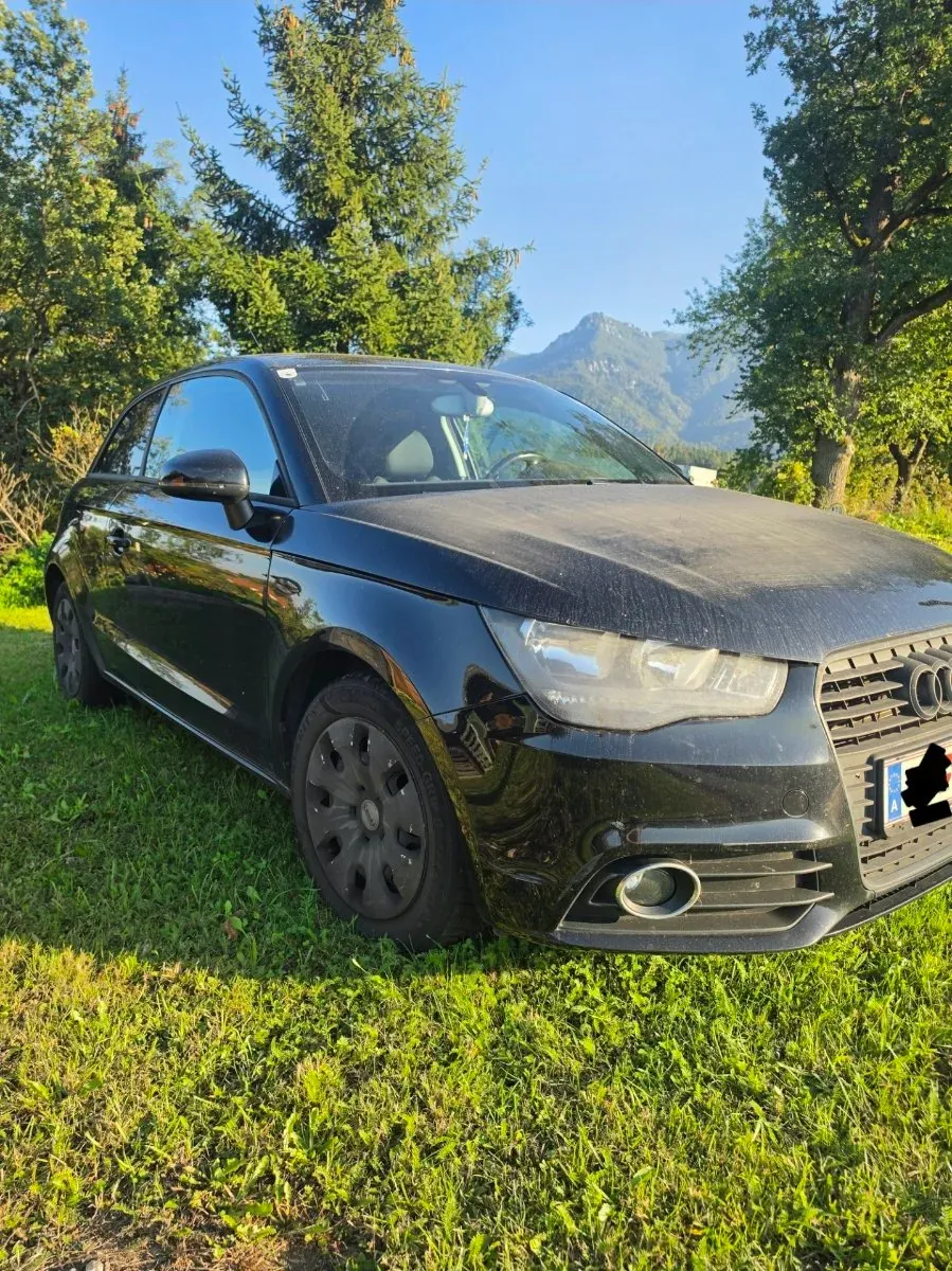 Audi A1 2012 photo 2