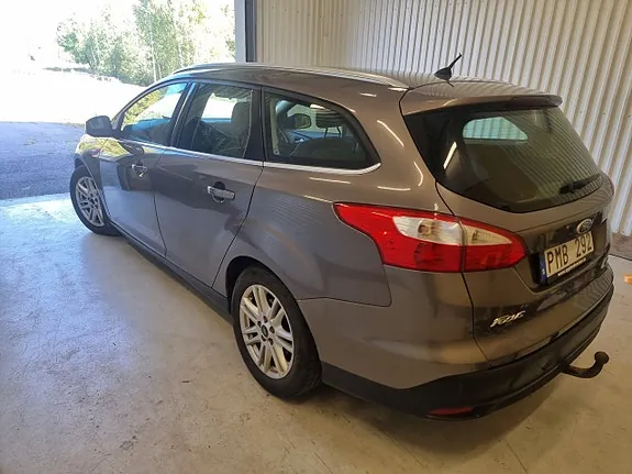 Ford Focus 2013 photo 4
