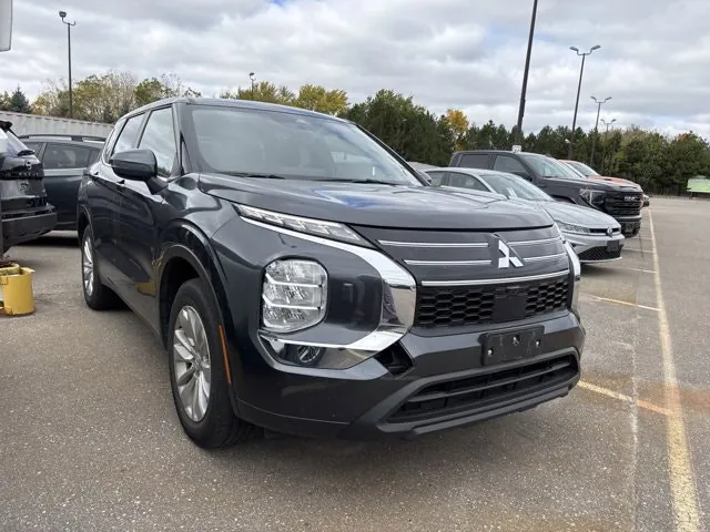 Mitsubishi Outlander 2025 photo 4