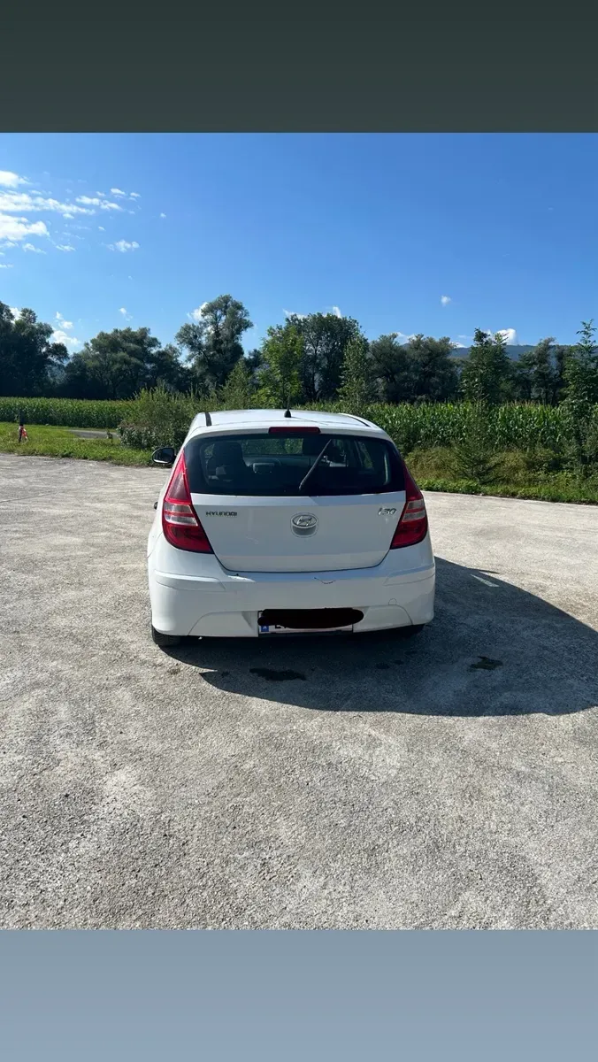 Hyundai I30 2011 photo 3