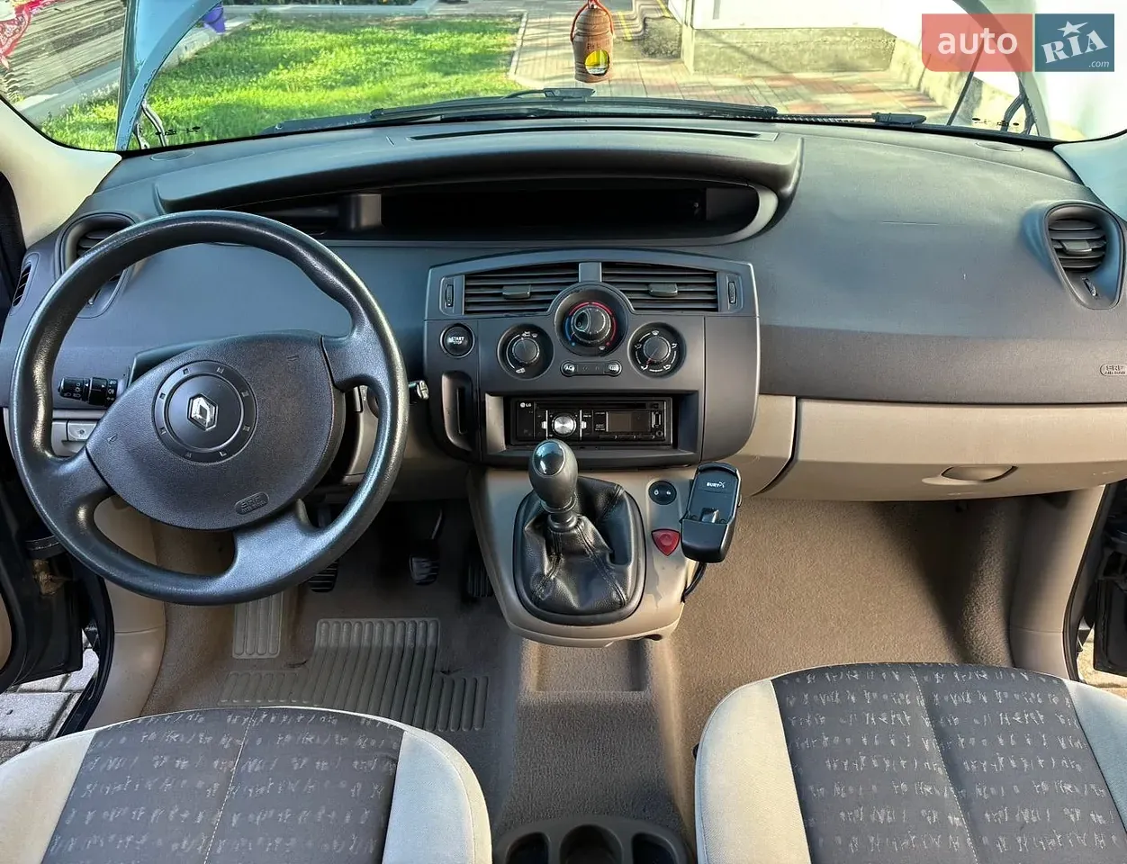 Renault Grand Scenic 2006 photo 5
