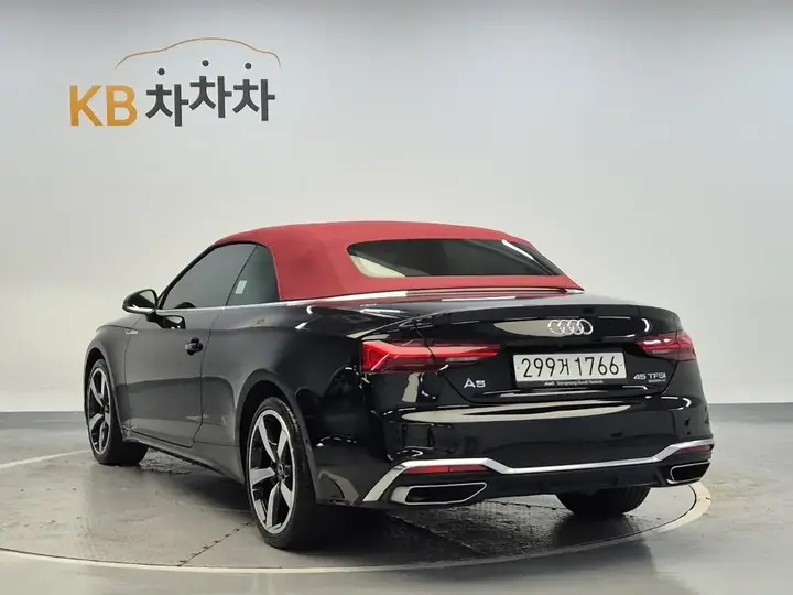 Audi A5 2023 photo 2