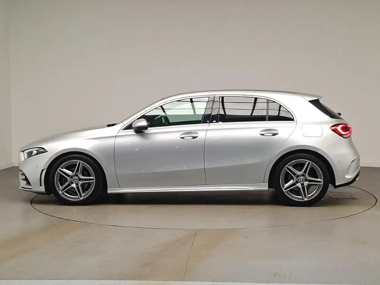 Mercedes-Benz A-Class 2021 photo 4