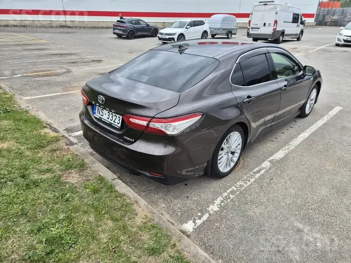 Toyota Camry 2019 photo 4