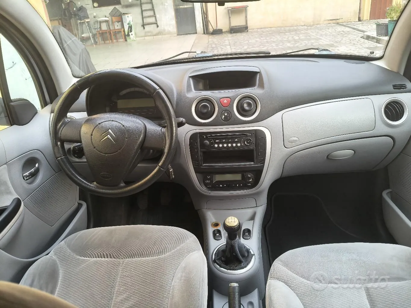 Citroen C3 2005 photo 3