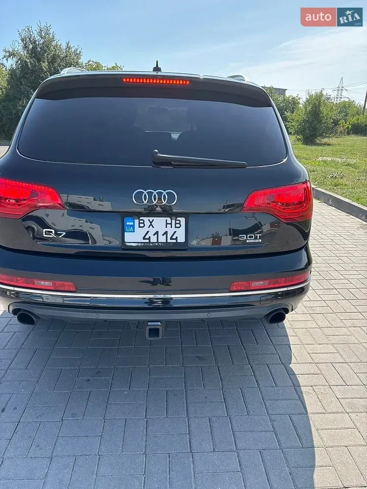 Audi Q7 2014 photo 4