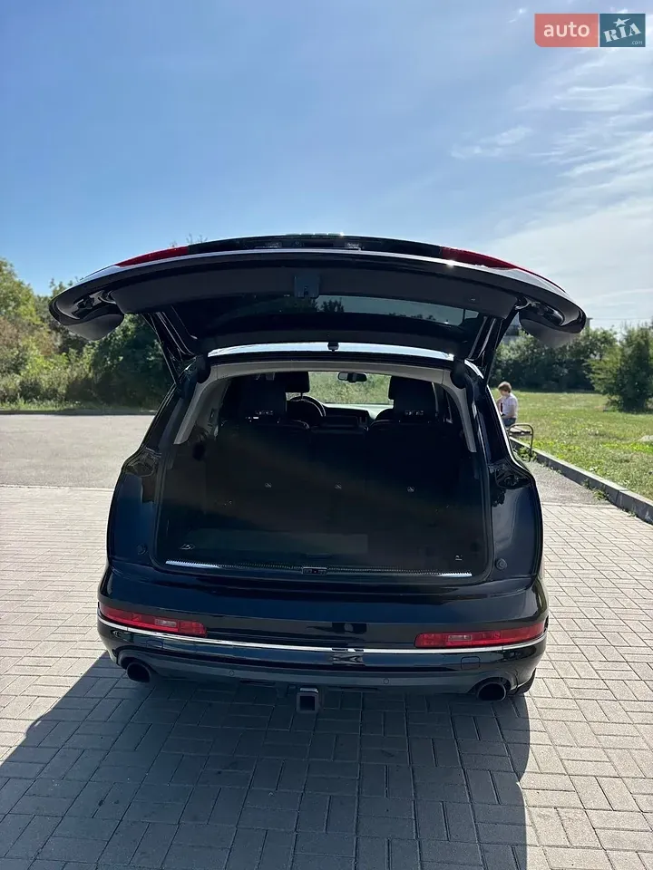 Audi Q7 2014 photo 5