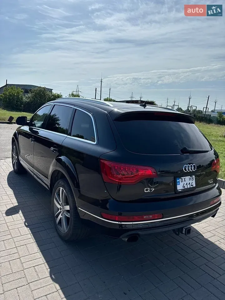 Audi Q7 2014 photo 3