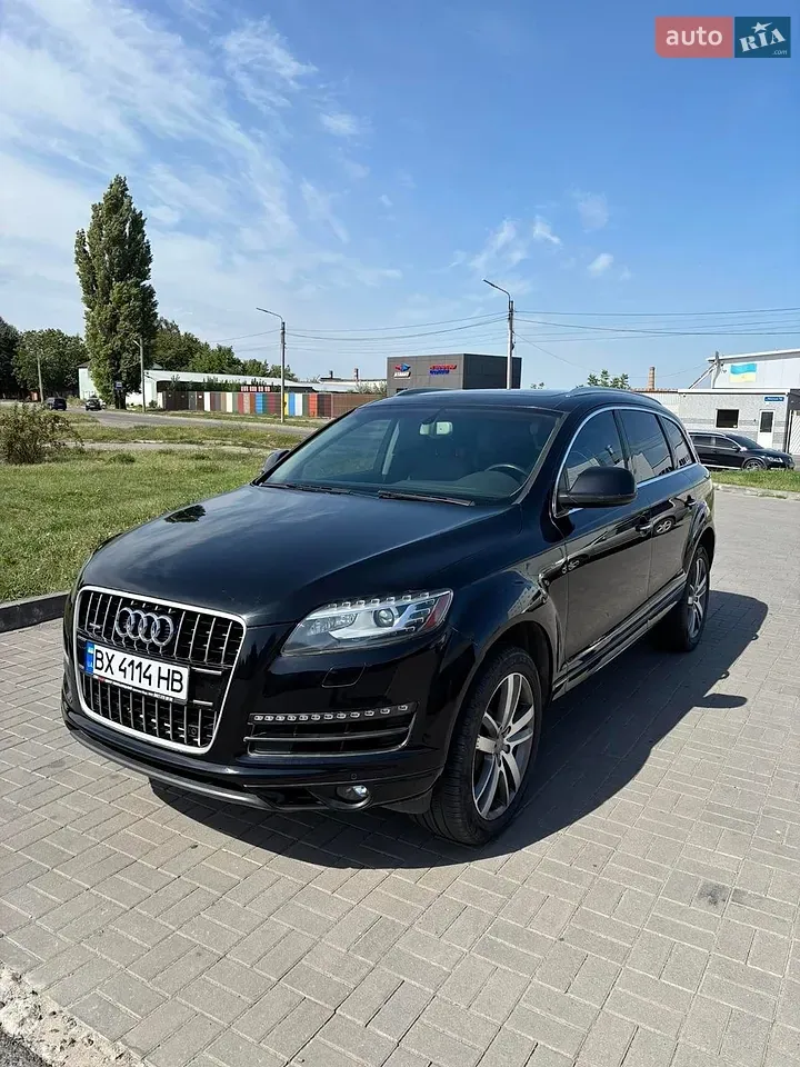 Audi Q7 2014 photo 2