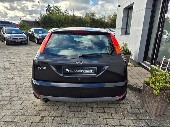 Ford Focus 2001 photo 5