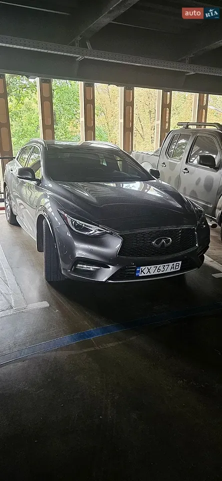 Infiniti Qx30 2018 photo 2