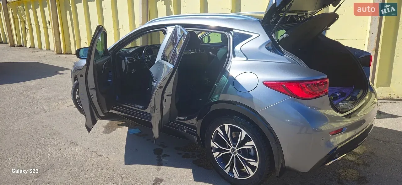 Infiniti Qx30 2018 photo 4