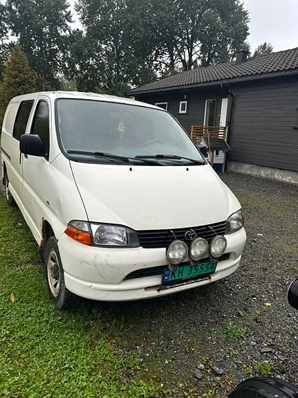 Toyota Hiace 2005 photo 4
