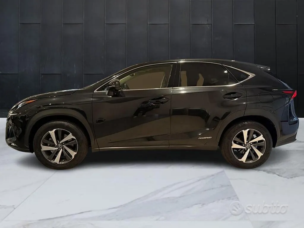 Lexus Nx 2017 photo 2