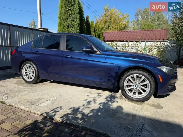 BMW 3 Series 2016 photo 3