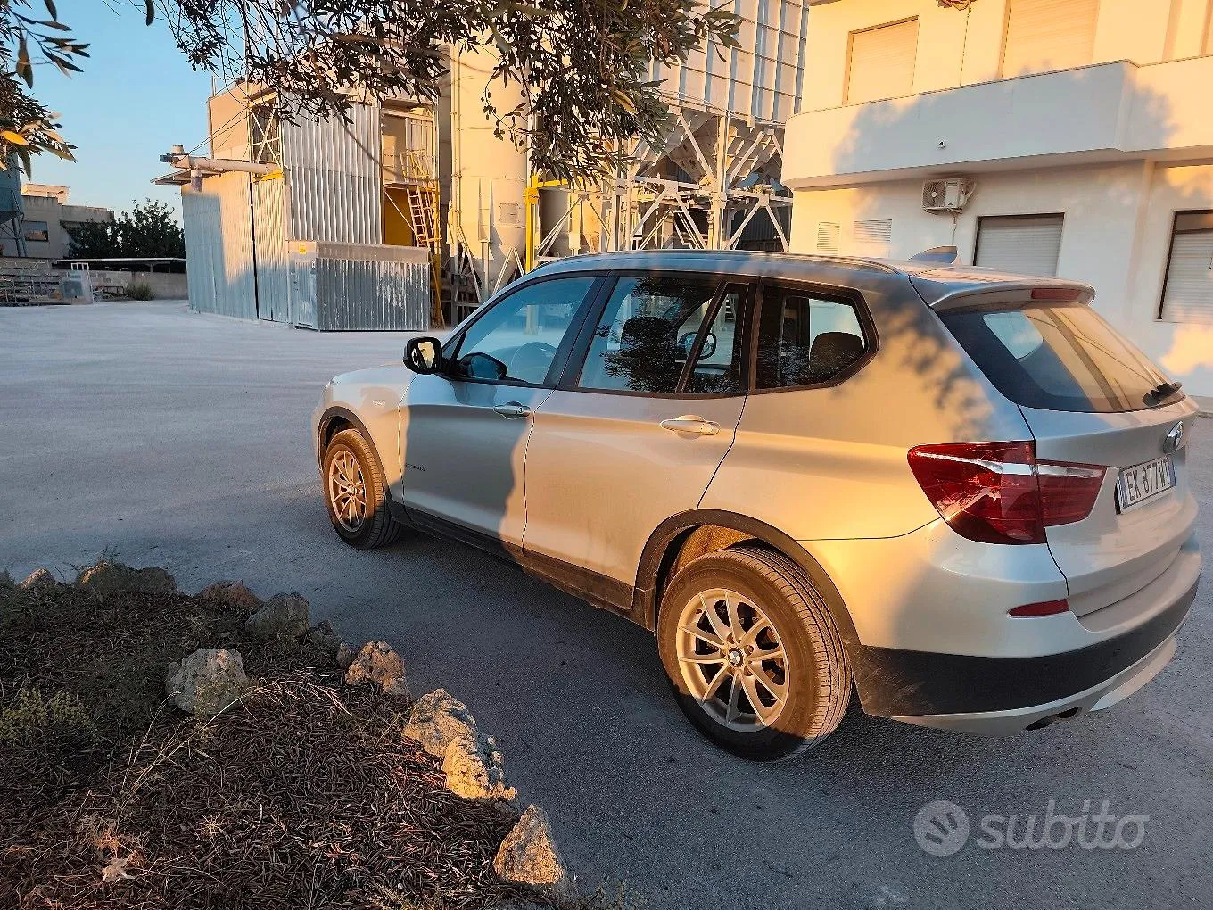 BMW X3 2012 photo 4