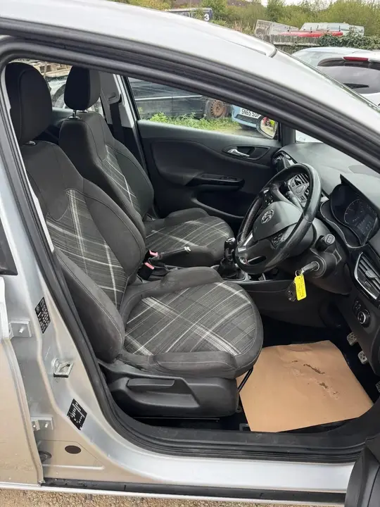 Vauxhall Corsa 2015 photo 5