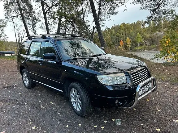 Subaru Forester 2006 photo 2