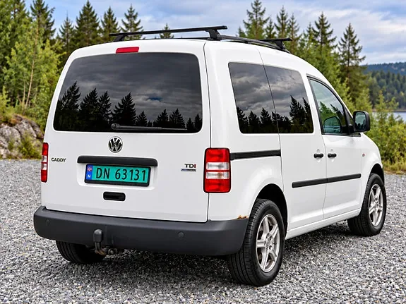 Volkswagen Caddy 2011 photo 2