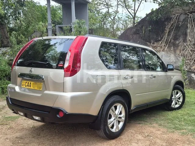 Nissan X-Trail 2013 photo 4