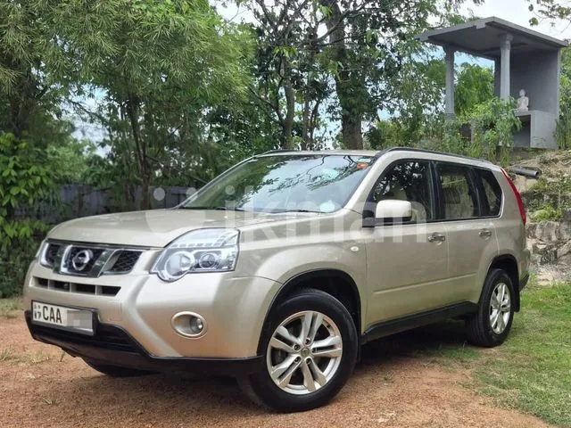 Nissan X-Trail 2013 photo 2