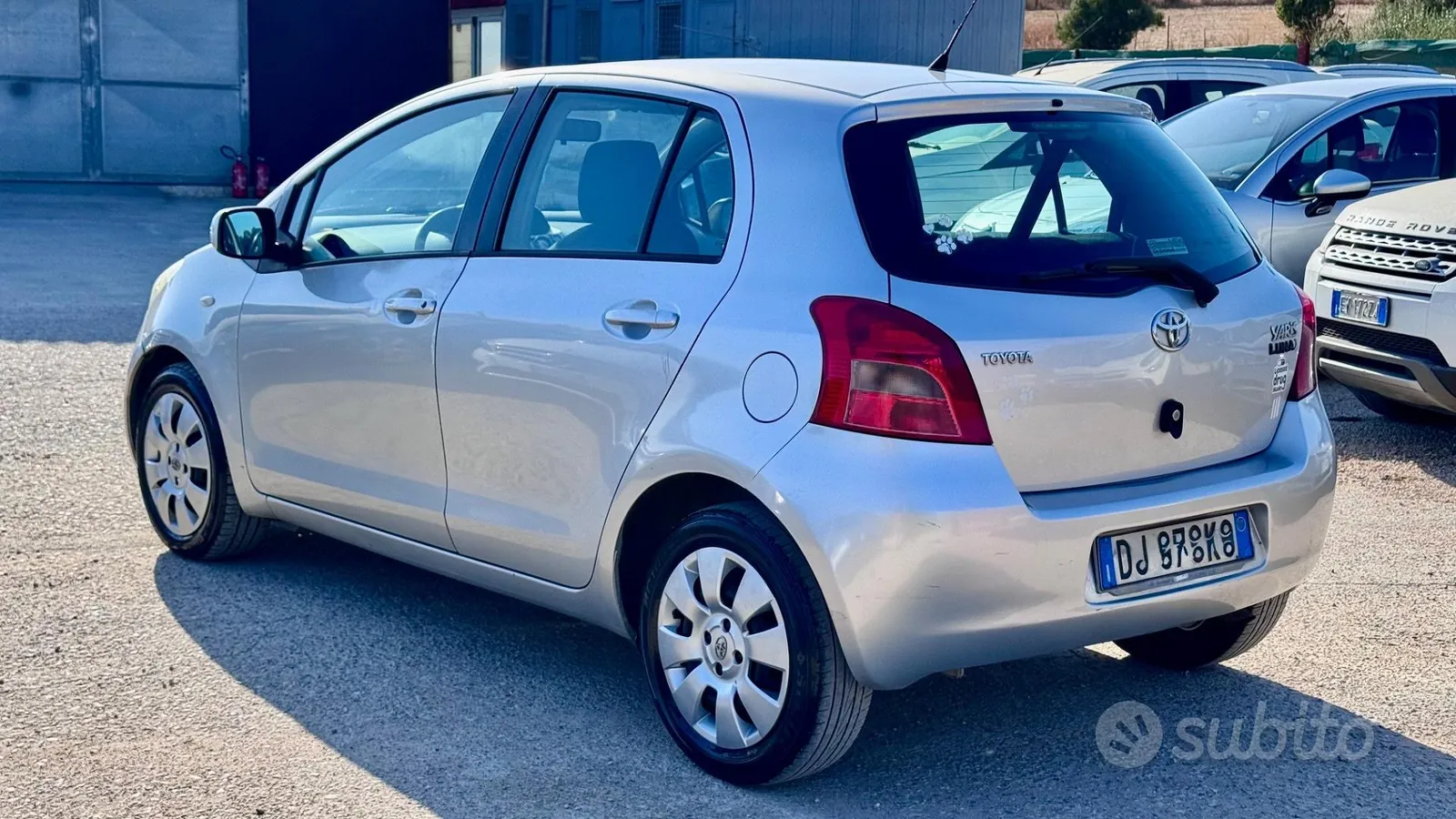 Toyota Yaris 2007 photo 2
