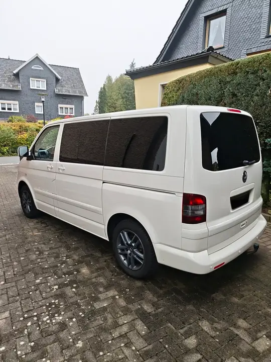 Volkswagen T5 2008 photo 3