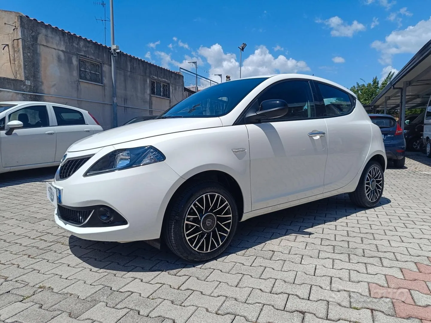 Lancia Ypsilon 2024 photo 3