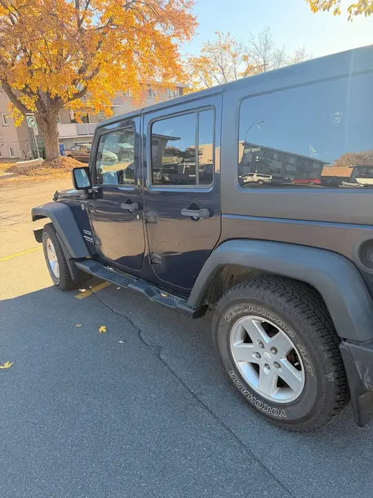 Jeep Wrangler Unlimited 2013 photo 4
