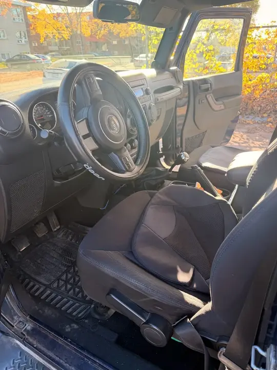 Jeep Wrangler Unlimited 2013 photo 5